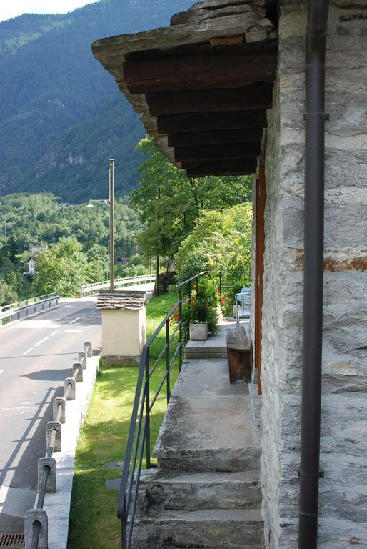 فيلا Casa Fontanella Brione  المظهر الخارجي الصورة